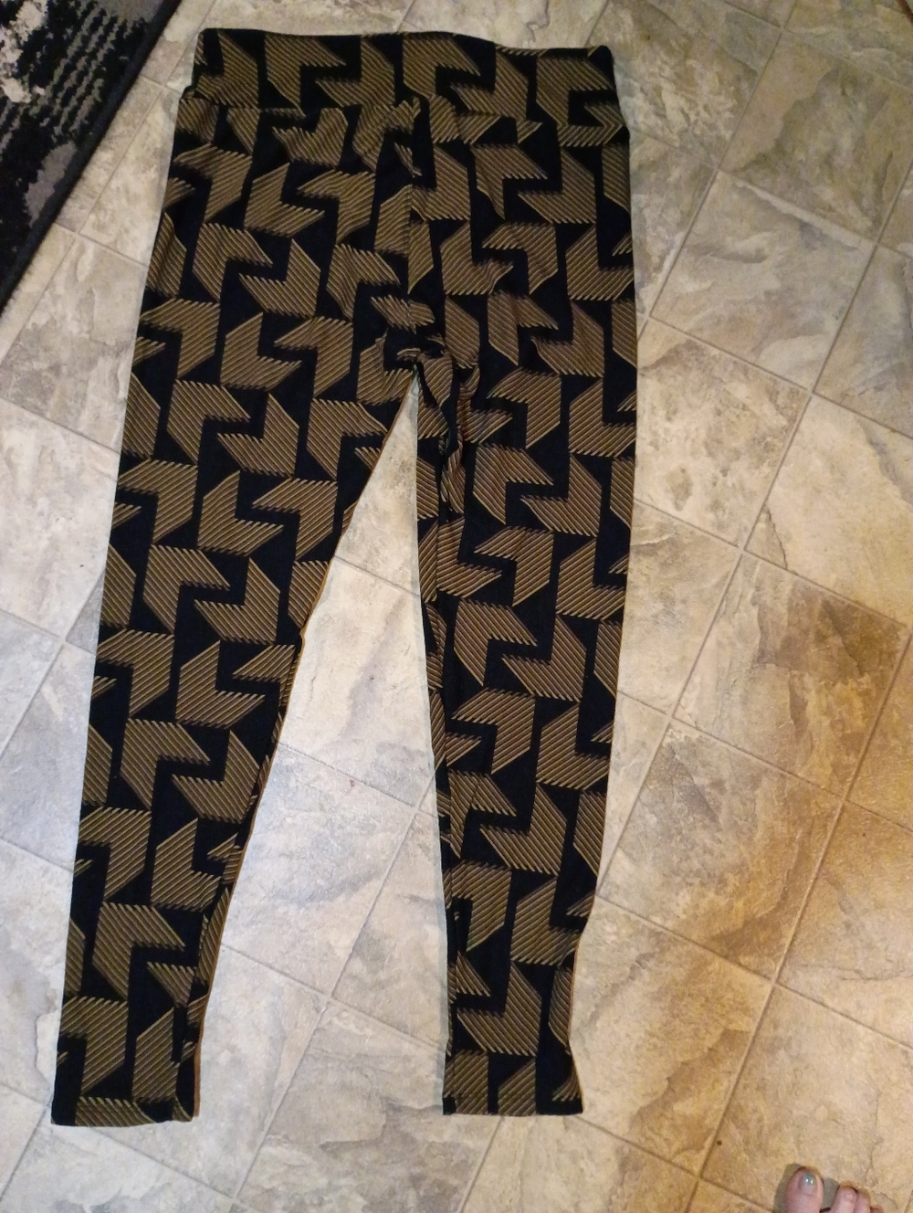 Women's "LulaRoe" Tall Curvy Leggings